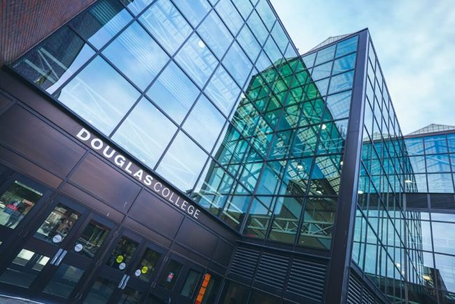 học bổng du học canada